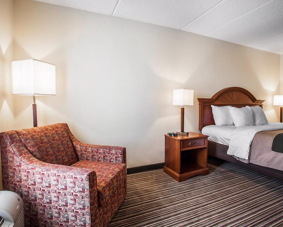 Comfort Inn Lehigh Valley West Fogelsville Buitenkant foto