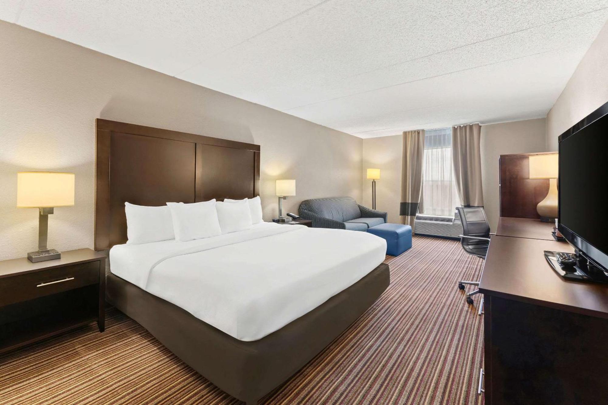 Comfort Inn Lehigh Valley West Fogelsville Buitenkant foto