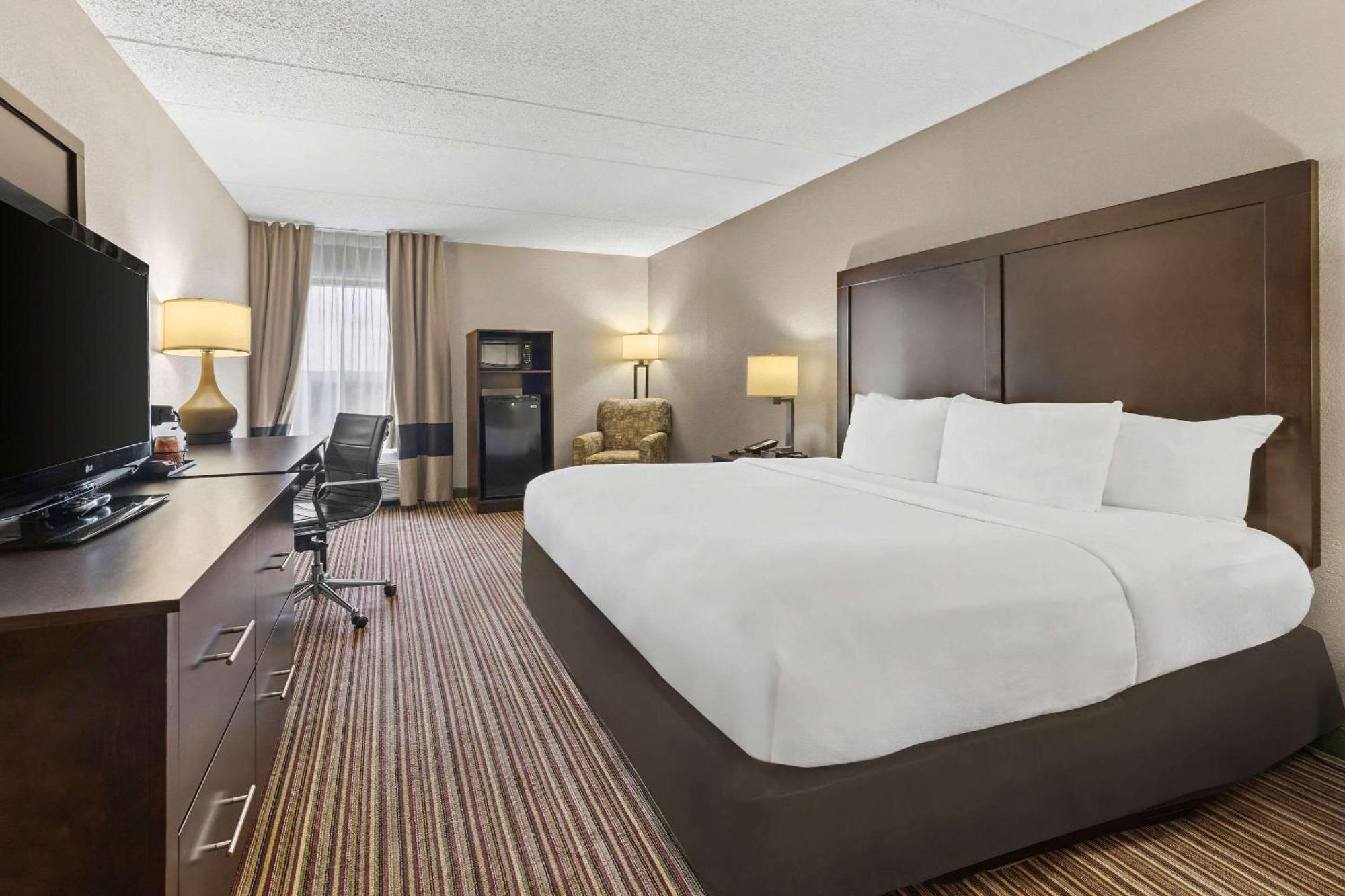 Comfort Inn Lehigh Valley West Fogelsville Buitenkant foto